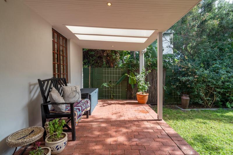 2 Bedroom Property for Sale in Harfield Village Western Cape